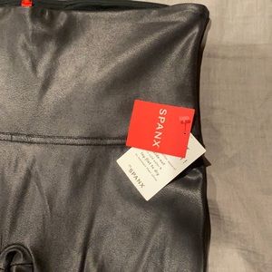 NWT Spanx faux leather leggings